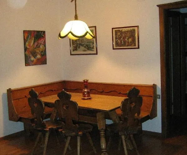 In Ampezzano Apartamento Alvera